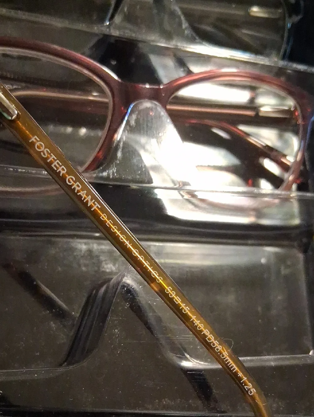 Foster Grant Women's Tortoiseshell and Brown & Pink Reading Glasses Set +1.50
